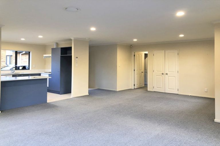 Photo of property in 13 Raphoe Road, Flat Bush, Auckland, 2019