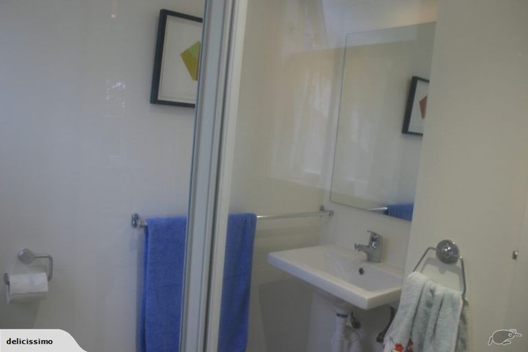 Photo of property in 68 Aramoana Avenue, Devonport, Auckland, 0624