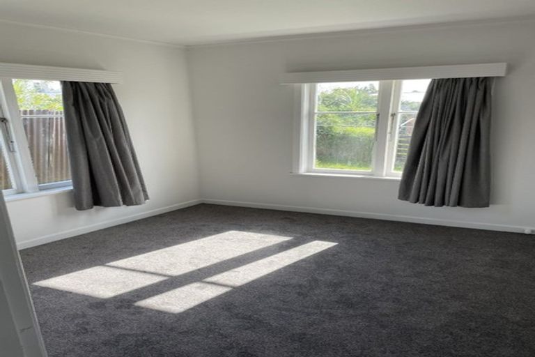 Photo of property in 1/8 Fisher Crescent, Otara, Auckland, 2023