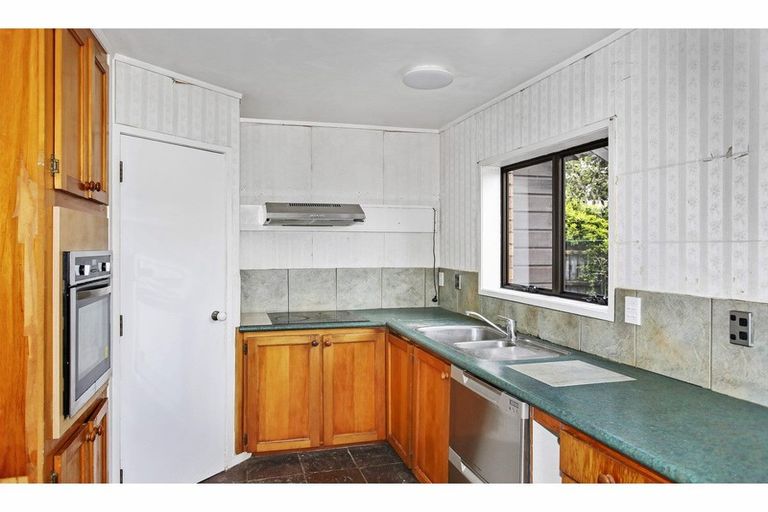 Photo of property in 3/11 Halsey Road, Manurewa, Auckland, 2102