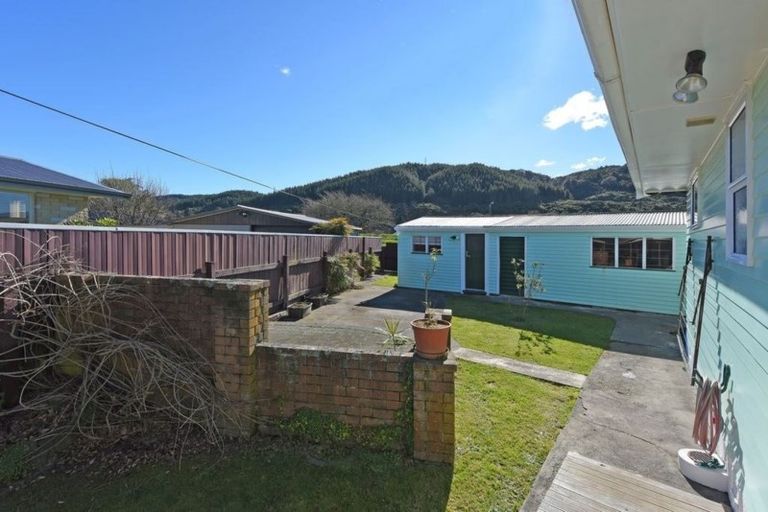 Photo of property in 20 Mcleod Street, Elderslea, Upper Hutt, 5018