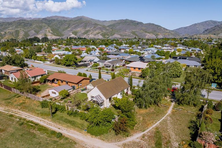 Photo of property in 150 Waenga Drive, Cromwell, 9310