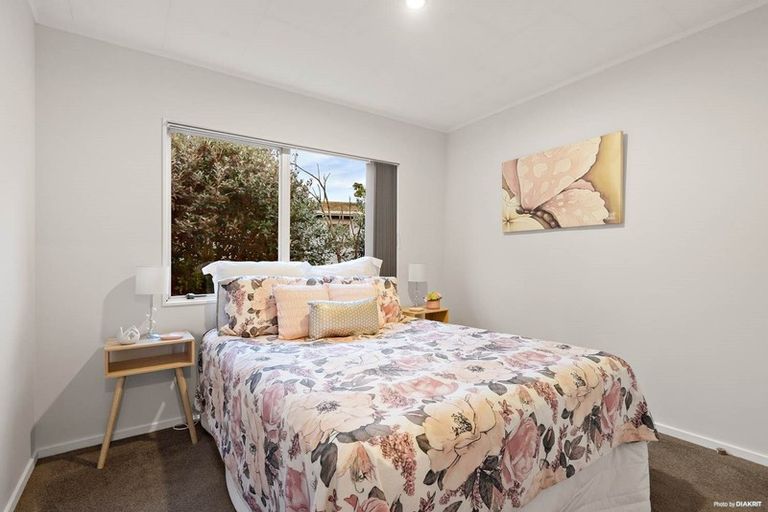 Photo of property in 134 Finlayson Avenue, Clendon Park, Auckland, 2103