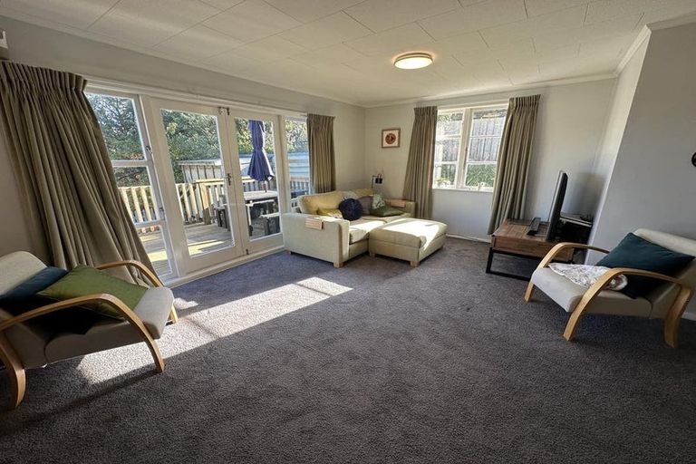 Photo of property in 20b Martin Road, Manurewa, Auckland, 2102