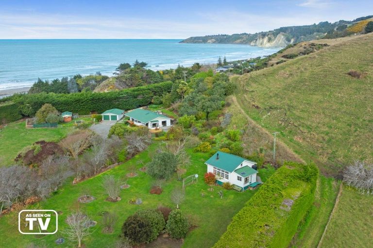 Photo of property in 670 Gore Bay Road, Gore Bay, Cheviot, 7383