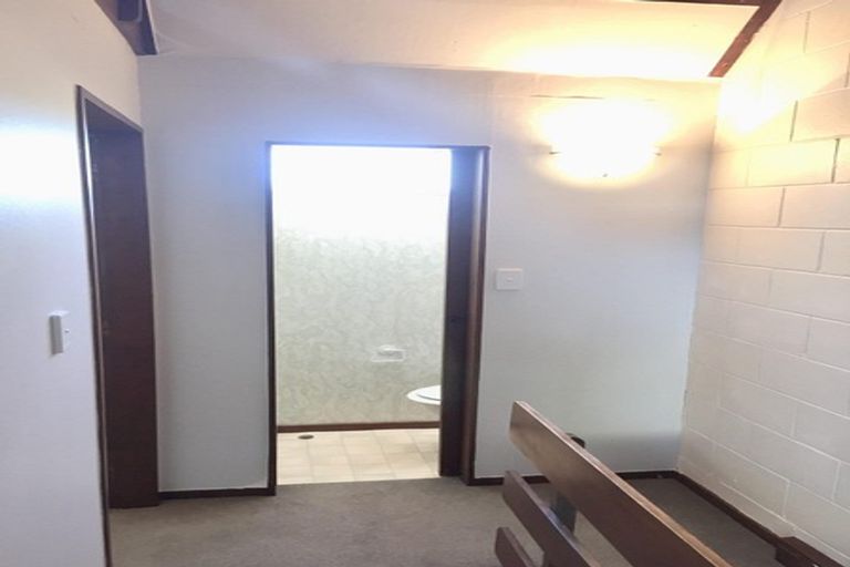 Photo of property in 4/31 Mana Avenue, Titahi Bay, Porirua, 5022