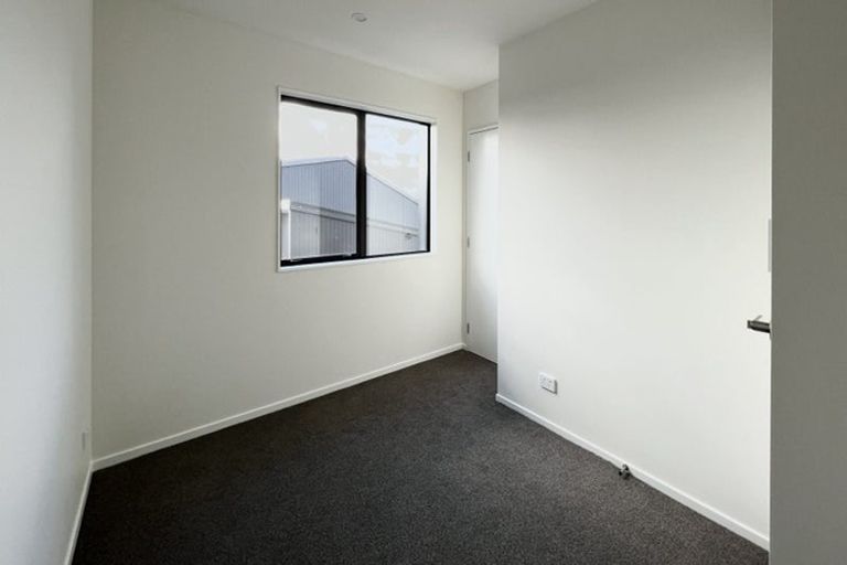 Photo of property in 3/60 Selo Street, Glen Eden, Auckland, 0602