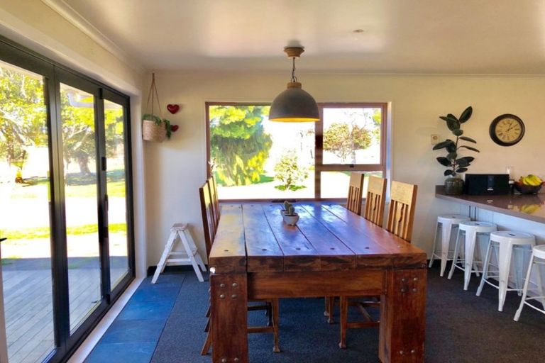Photo of property in 1008 Cowper Road, Dannevirke, 4976