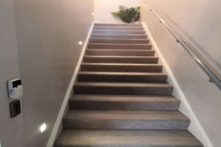 Photo of property in 19 Bluewater Place, Paraparaumu, 5032