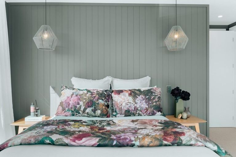 Photo of property in 19 Falconer Rise, Jacks Point, Queenstown, 9371