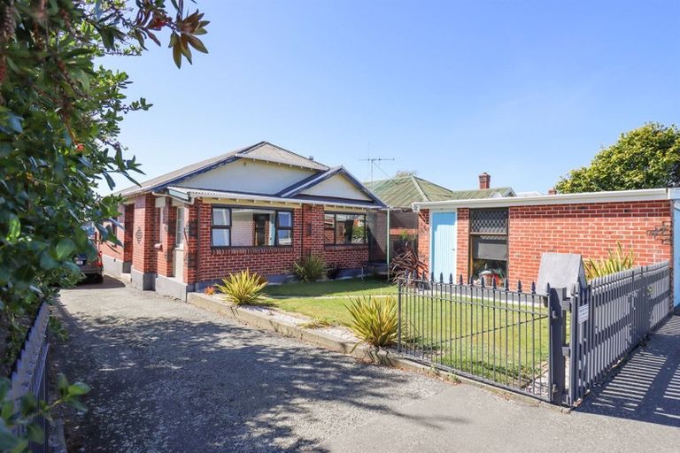 Photo of property in 1-3/55 Wilson Street, Geraldine, 7930