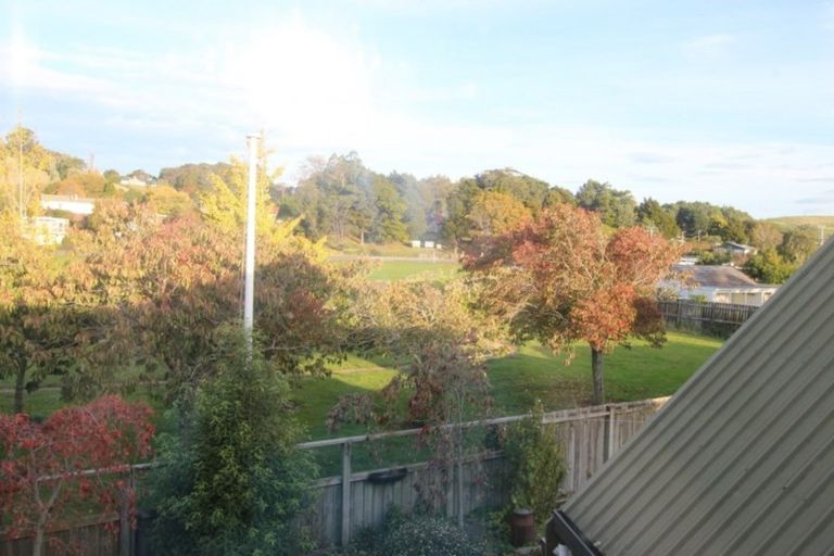 Photo of property in 6 Maire Street, Pahiatua, 4910