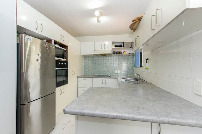 Photo of property in 25 Tilberg Street, Favona, Auckland, 2024