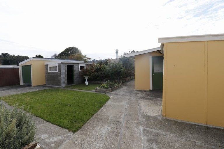 Photo of property in 14 Brunswick Road, Aramoho, Whanganui, 4500