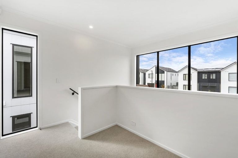 Photo of property in 8 Rigby Drive, Whenuapai, Auckland, 0618