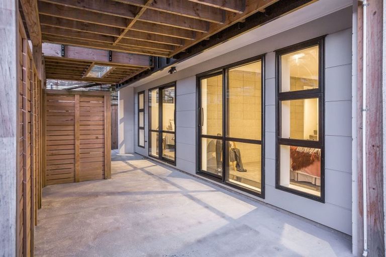 Photo of property in 1/356 Karori Road, Karori, Wellington, 6012