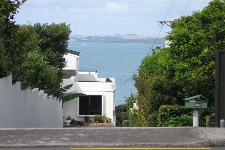 Photo of property in 203 Beach Road, Campbells Bay, Auckland, 0630