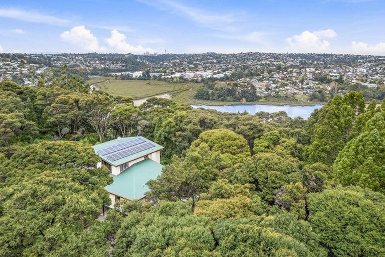 Photo of property in 145 Upper Harbour Drive, Greenhithe, Auckland, 0632