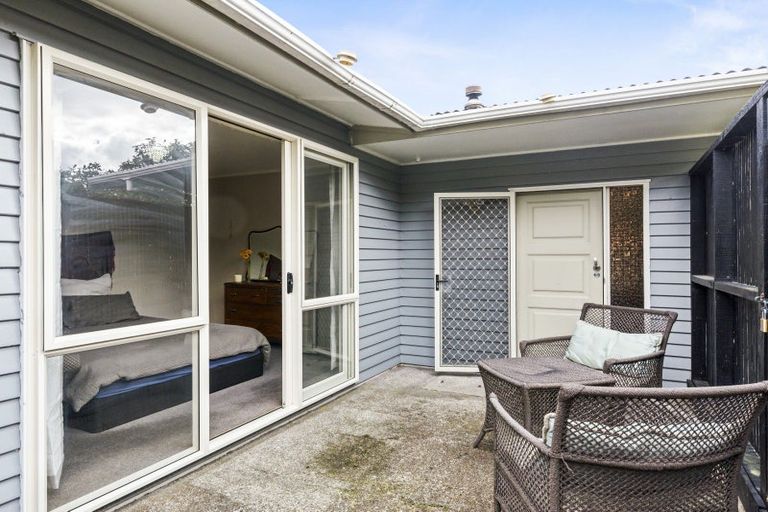 Photo of property in 43 Leinster Avenue, Raumati South, Paraparaumu, 5032