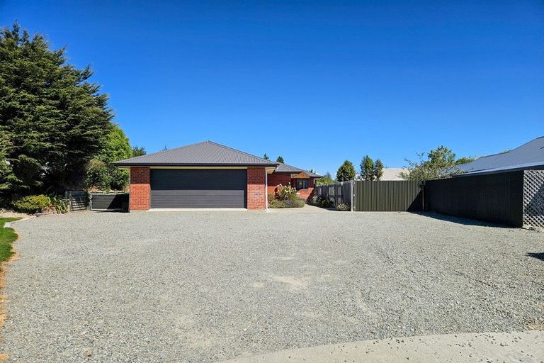 Photo of property in 1 Dwyer Place, Lake Tekapo, 7999
