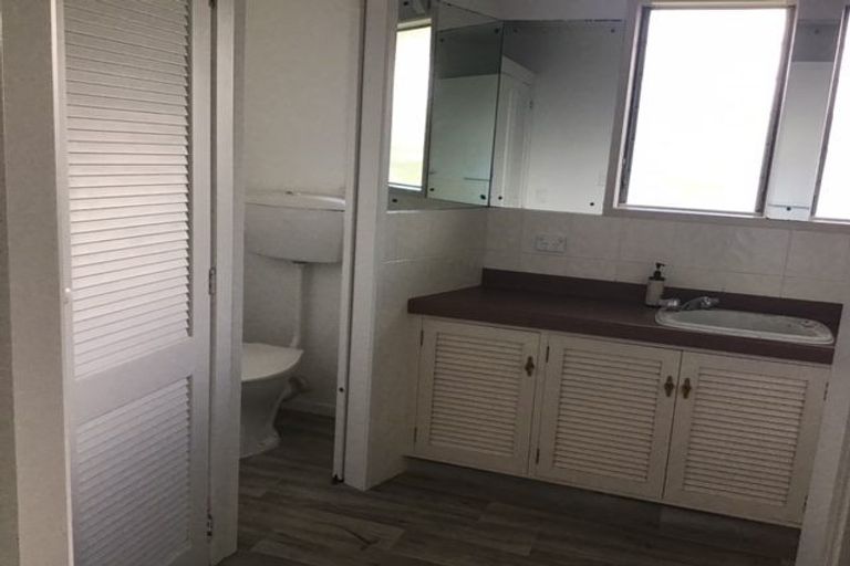 Photo of property in 34a Velma Road, Hillcrest, Auckland, 0627