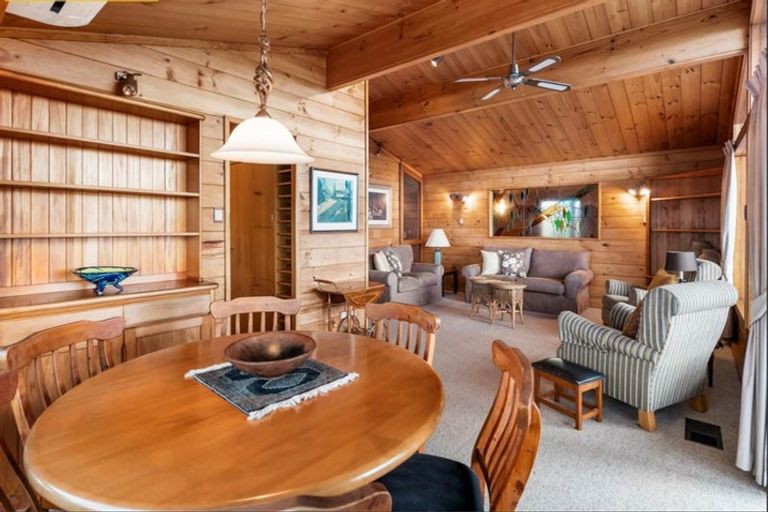 Photo of property in 19 Kowhai Road, Mairangi Bay, Auckland, 0630