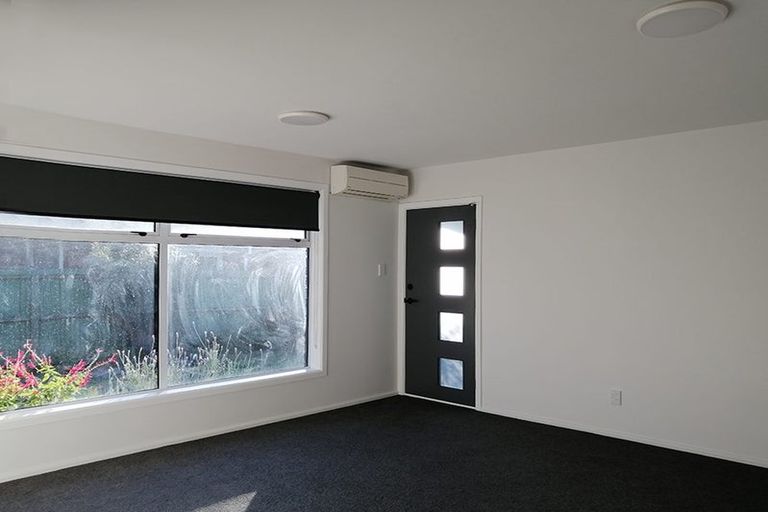 Photo of property in 2/8 Leslie Street, Upper Riccarton, Christchurch, 8041