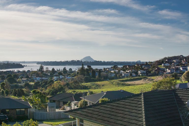 Photo of property in 34 Waikite Road, Welcome Bay, Tauranga, 3112