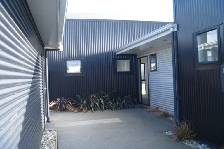 Photo of property in 38 Albert Drive, Clyde, 9330