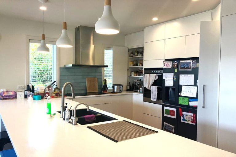 Photo of property in 73l Park Rise, Campbells Bay, Auckland, 0630