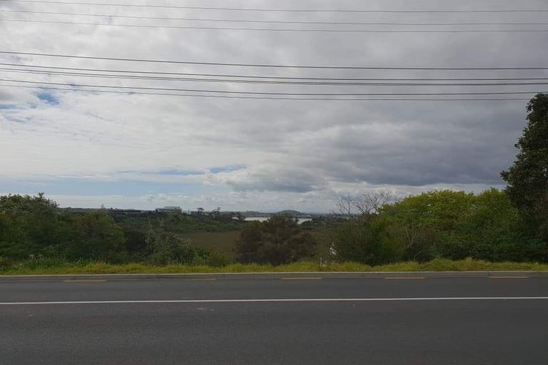 Photo of property in 62 College Road, Northcote, Auckland, 0627