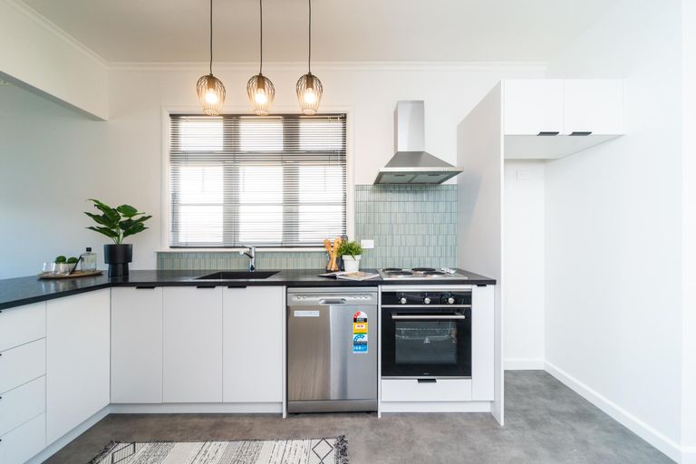 Photo of property in 17 Saint Johns Avenue, Palmerston North, 4414