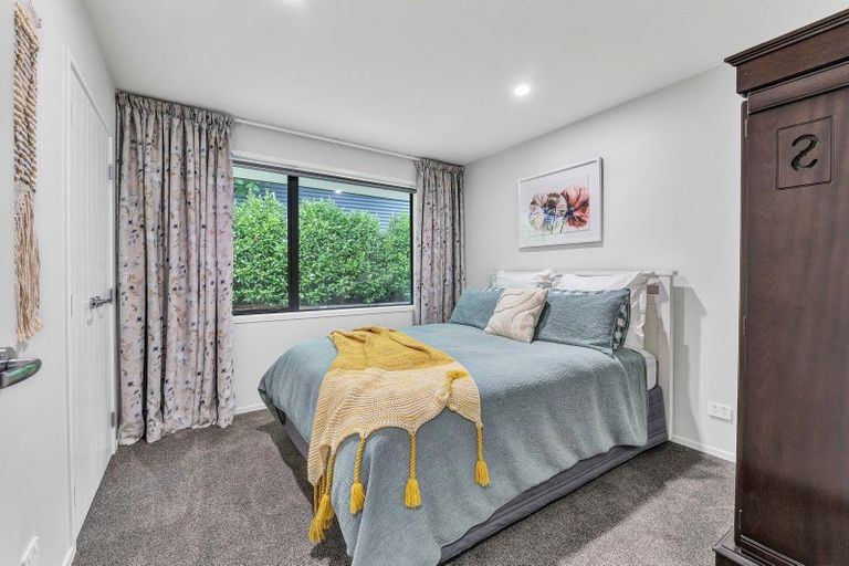 Photo of property in 397a Tukapa Street, Hurdon, New Plymouth, 4310