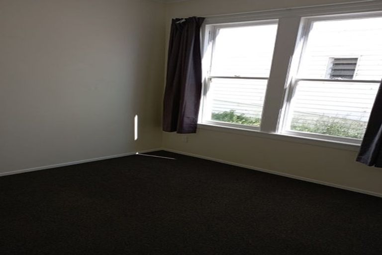 Photo of property in 7 Ross Street, Kilbirnie, Wellington, 6022