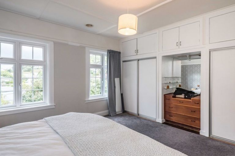 Photo of property in 17 Tamar Street, Island Bay, Wellington, 6023