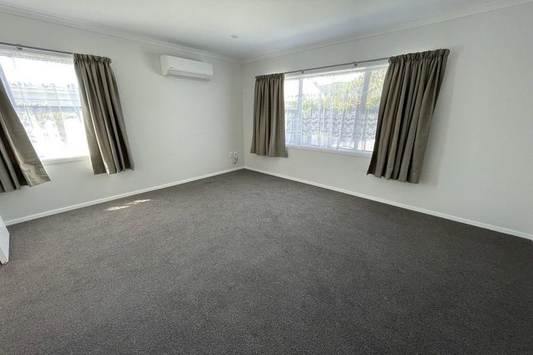 Photo of property in 64 Dover Road, Wainuiomata, Lower Hutt, 5014