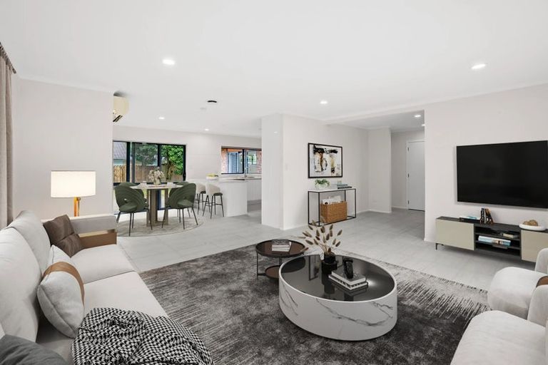 Photo of property in 58 Wattle Farm Road, Wattle Downs, Auckland, 2103