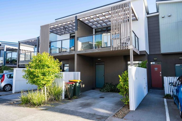 Photo of property in 25 Tuatua Road, Hobsonville, Auckland, 0616