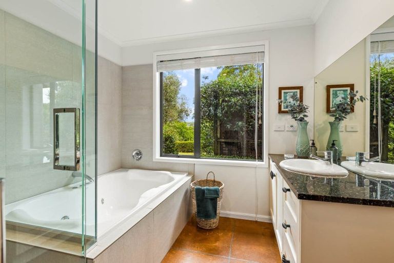 Photo of property in 41 Berenice Lane, Riverhead, Albany, 0793