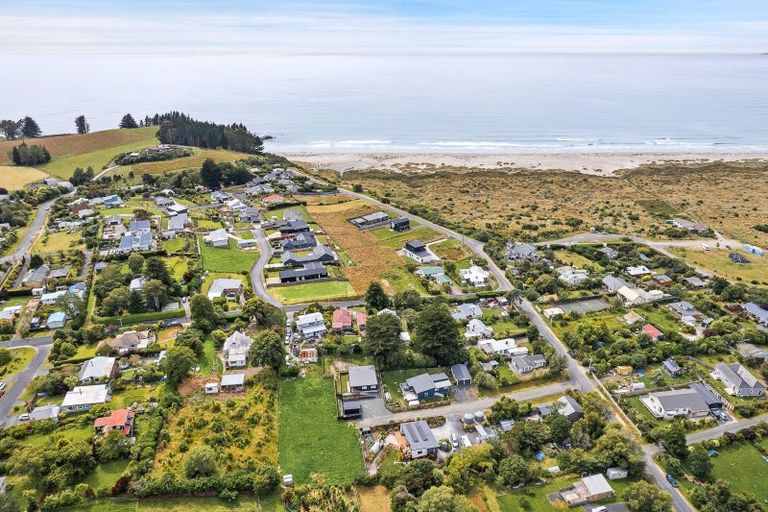 Photo of property in 29b Bay Road, Warrington, 9471