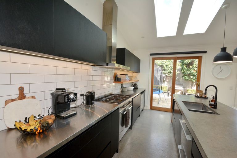 Photo of property in 232 Forbury Road, Saint Clair, Dunedin, 9012