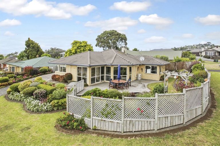Photo of property in 6 Jacaranda Court, Pukekohe, 2120