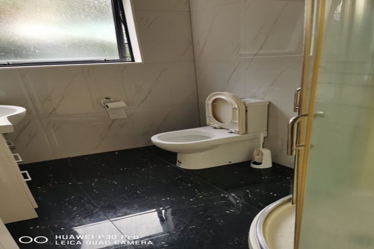 Photo of property in 21b Glen Norman Avenue, Henderson, Auckland, 0610