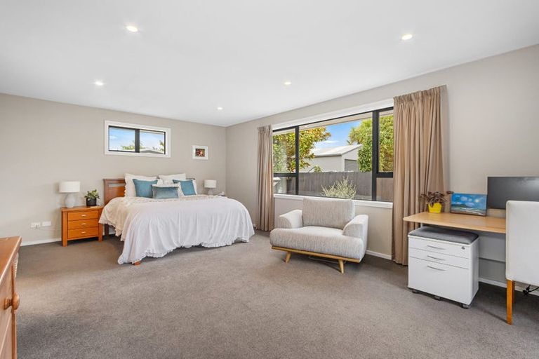 Photo of property in 29 Cotswold Avenue, Bishopdale, Christchurch, 8053