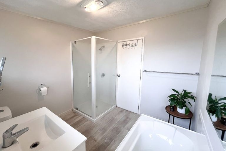 Photo of property in 10 Kanuka Place, Edgecumbe, 3120