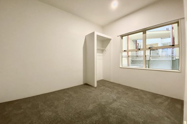 Photo of property in Sirocco Apartments, 404/8 Church Street, Wellington Central, Wellington, 6011