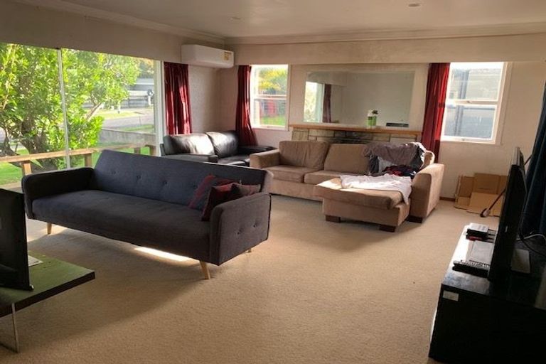 Photo of property in 5 Boys Place, Pakuranga Heights, Auckland, 2010