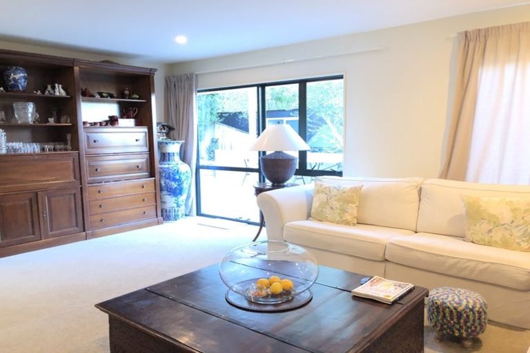 Photo of property in 2/27 Commodore Parry Road, Castor Bay, Auckland, 0620