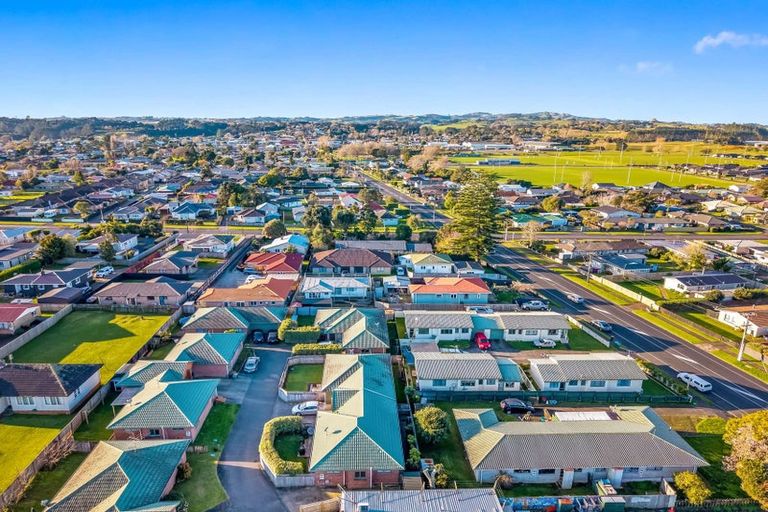 Photo of property in 2d Buckland Road, Tuakau, 2121
