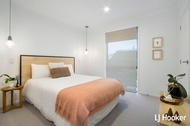 Photo of property in 24 Surfers Avenue, Waihi Beach, 3611